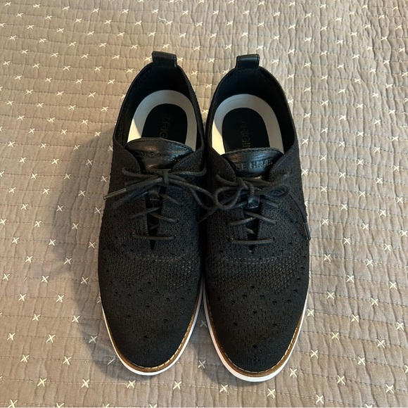 Cole Haan Women’s OriginalGrand Black Sneakers with White Sole Sz 8.5 - Picture 2 of 9